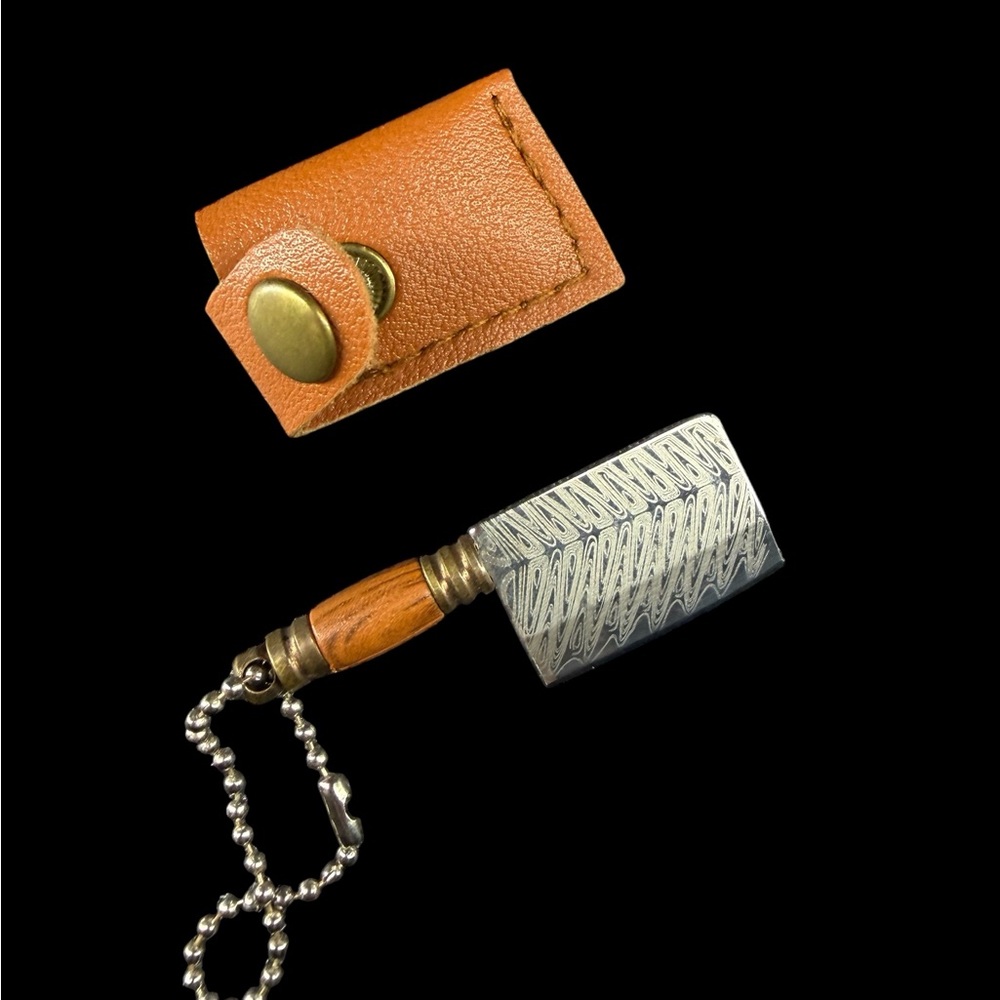 2+1 free! Elegant Silver and Brown Beard Comb with Leather Case